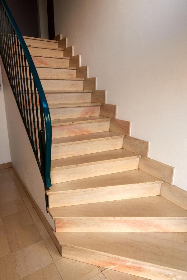 Chambres A Louer Dans Appartement Balcon - Wifi - Parking Gratuit Nevers Bagian luar foto