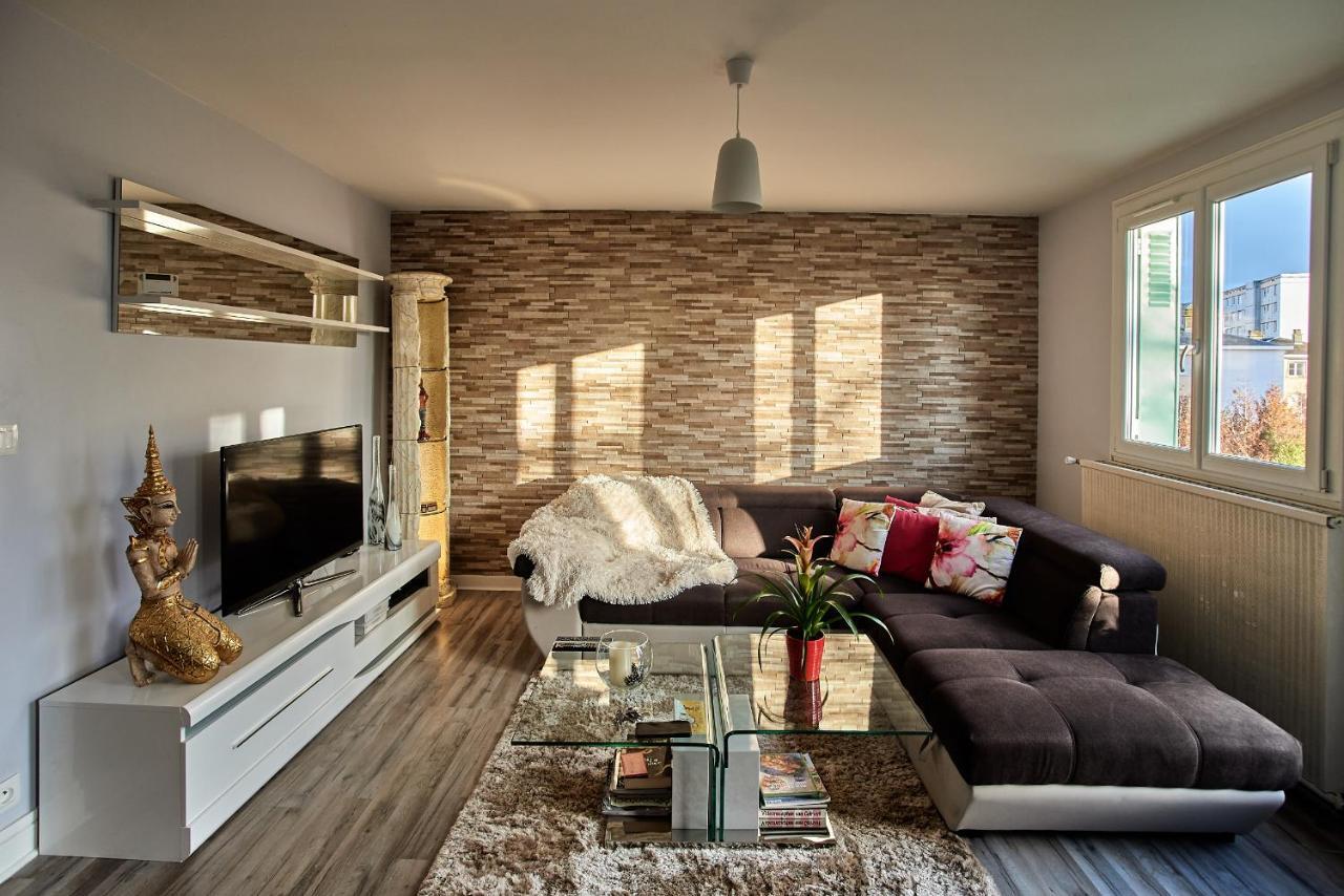 Chambres A Louer Dans Appartement Balcon - Wifi - Parking Gratuit Nevers Bagian luar foto